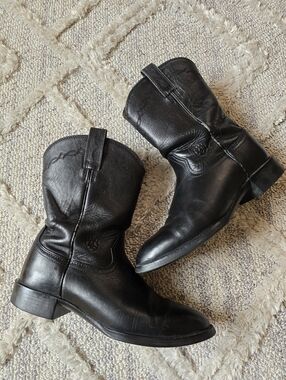 Ariat Black Leather Boots Heritage Roper Style 35501 Size Men’s 8.5 EE Wide